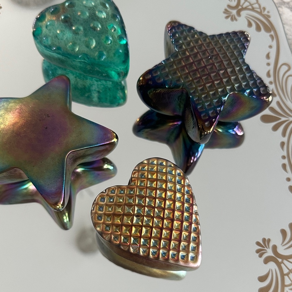 Robert Held Handblown Art Glass Paperweights Set of 4 Vintage, 2 Hearts 2 Stars